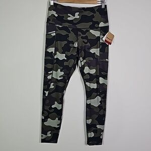Reebok medium green and brown camo new with tags athletic leggings